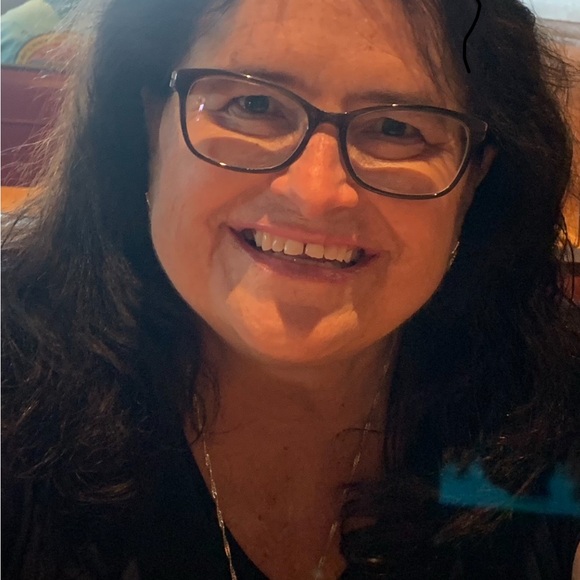 Meet your Posher, Barbara - Picture 2 of 3